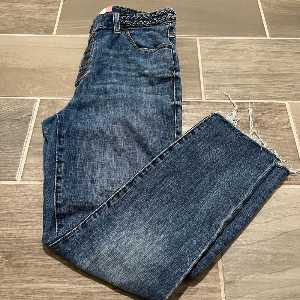CAbi button fly skinny jeans size 8 raw hem braided waist